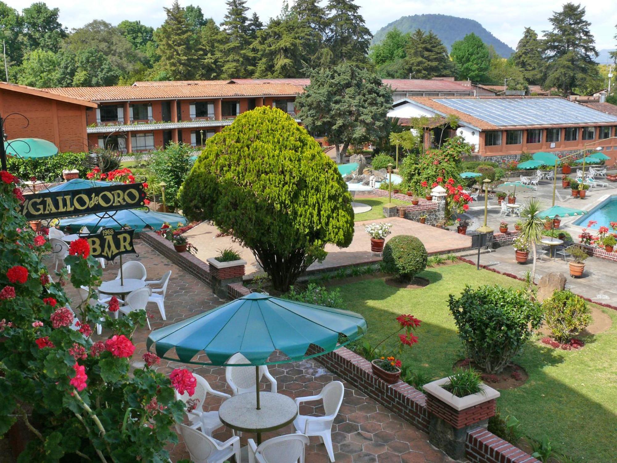 Hotel Pie De La Sierra Uruapan  Экстерьер фото